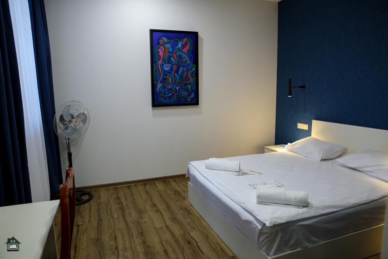 Guest House In Guiumri Exterior foto