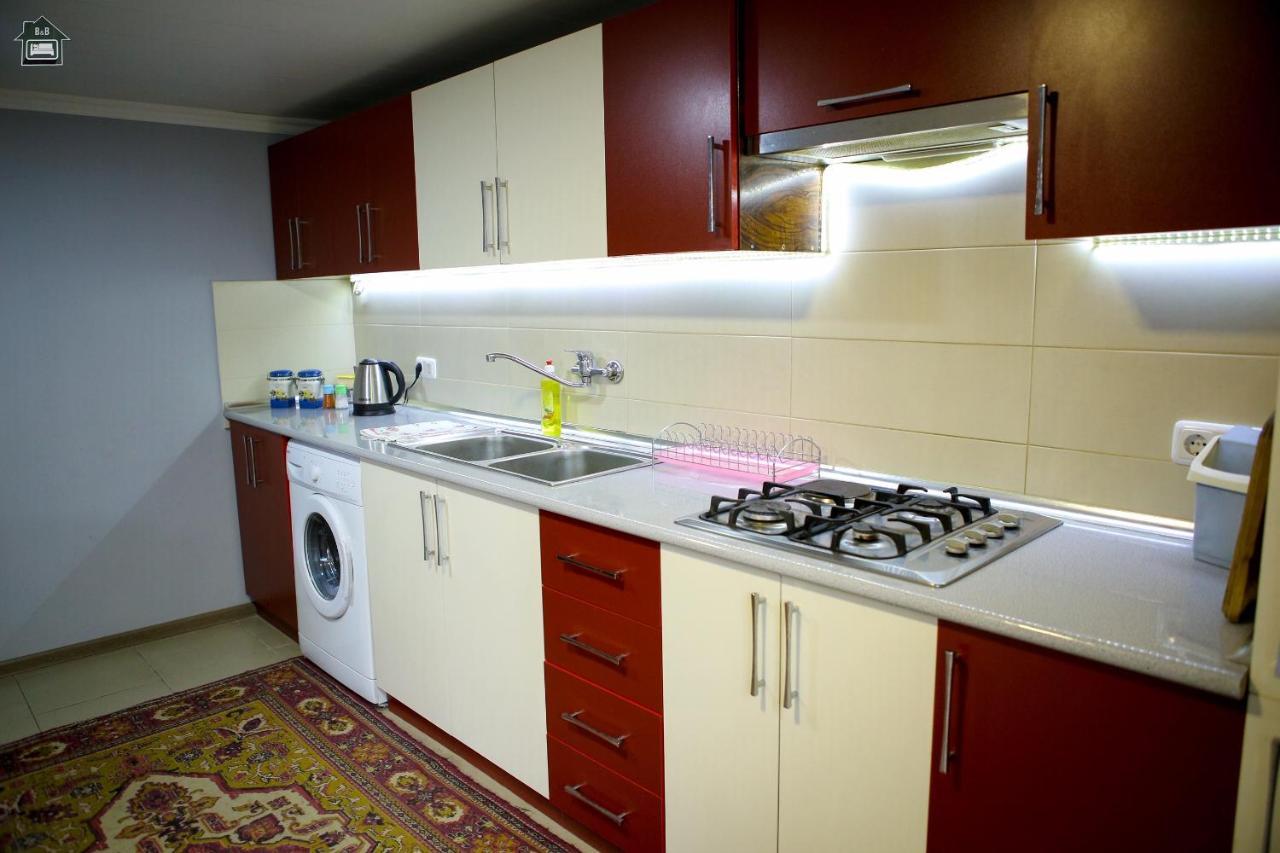 Guest House In Guiumri Exterior foto